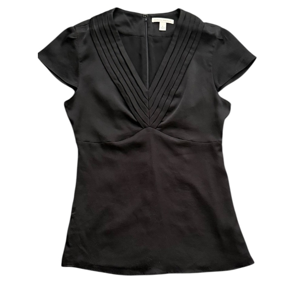 Banana Republic Blouse Womens S Black Pleated V-Neck Cap Sleeve Zipper Back Top